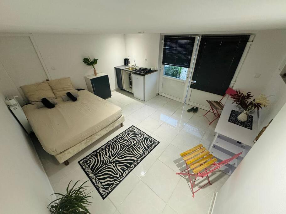 La Cache Cache Apartment Saint-Gereon Bagian luar foto